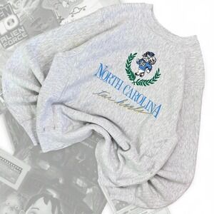 Vintage 90’s Rawlings North Carolina UNC Tar Heels Graphic Pullover Sweatshirt